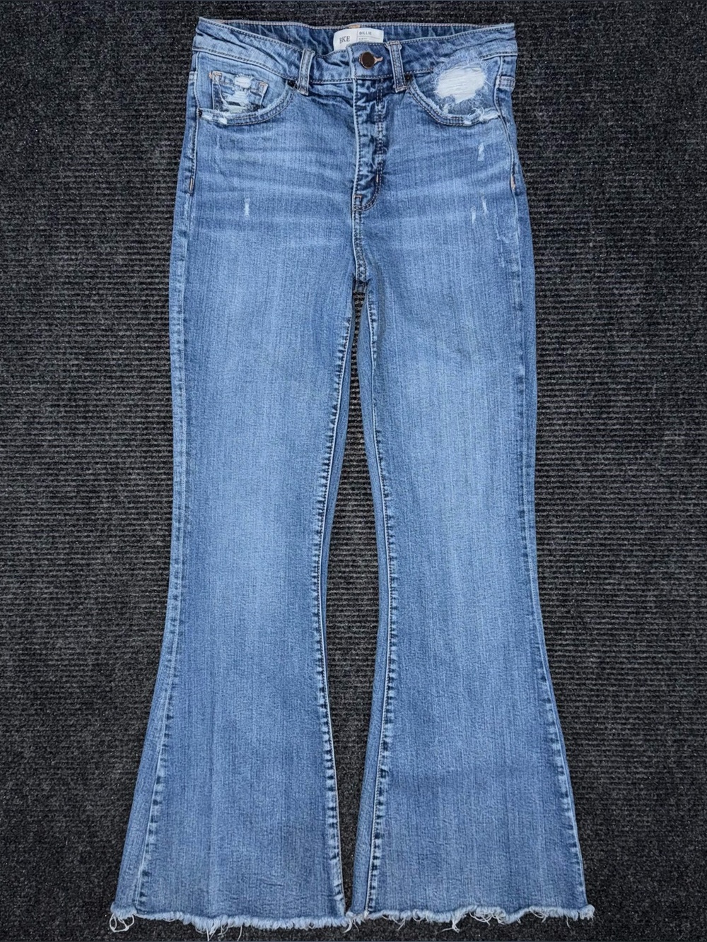 Buckle BKE Billie Slim Fit High Rise Flare Jeans Sz 28 x 30.5 Distressed AXB107